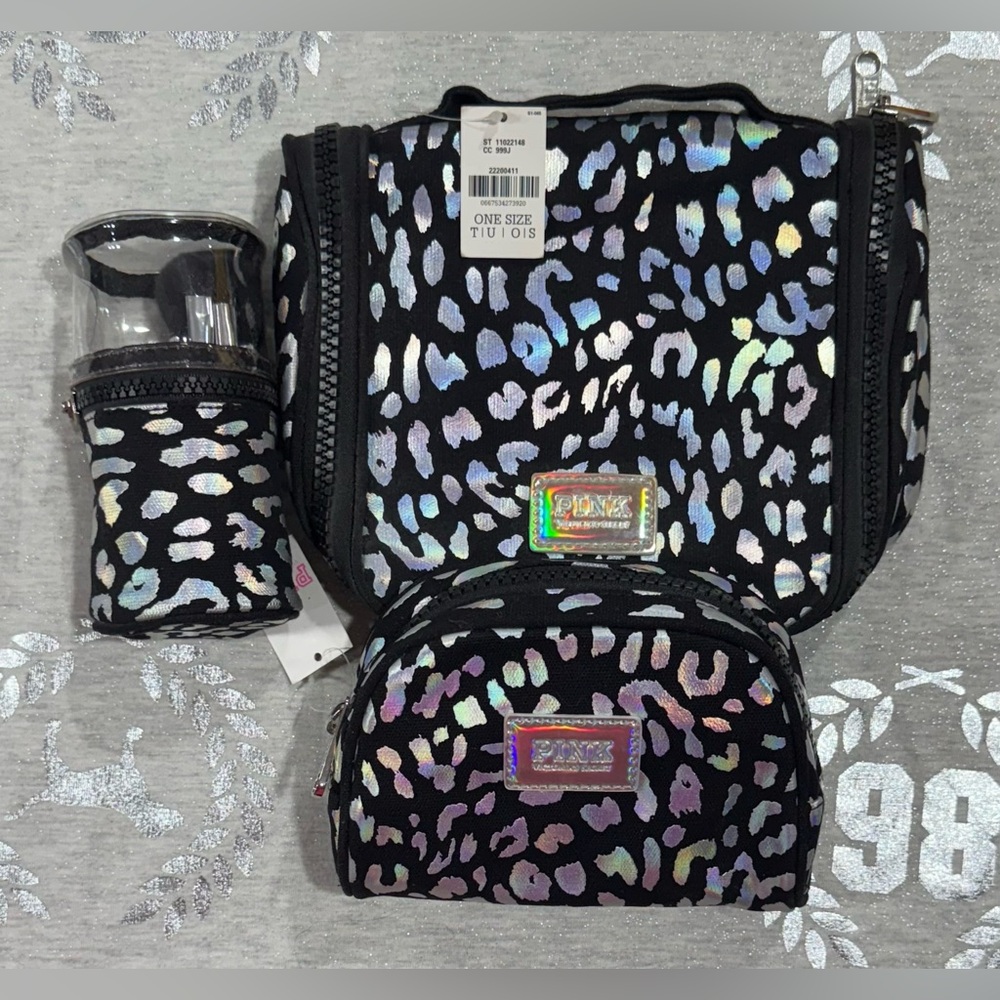 VS PINK VINTAGE HOLOGRAPHIC 3PC TRAVEL SET NWT